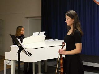 Triedny koncert žiakov Akadémia muzika-18