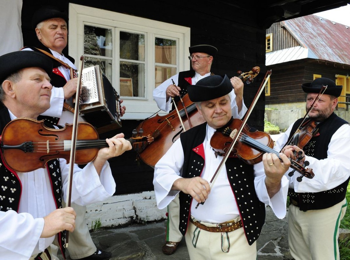 Film na RTVS -Ťažká muzika z Terchovej