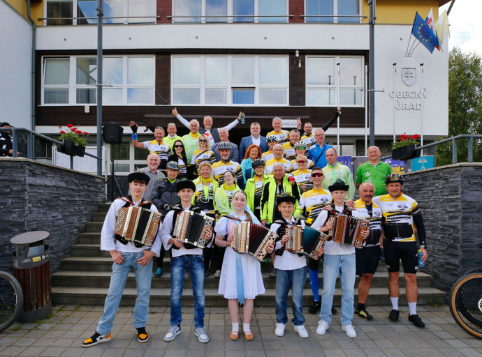 Cyklistické podujatie „Od Tatier k Dunaju“ v Terchovej – fotogaléria