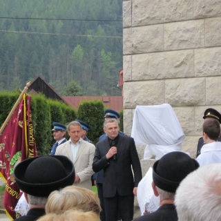 Poďakovanie za lásku 2011 + odhalenie sochy Blahoslaveného Jána Pavla II. 