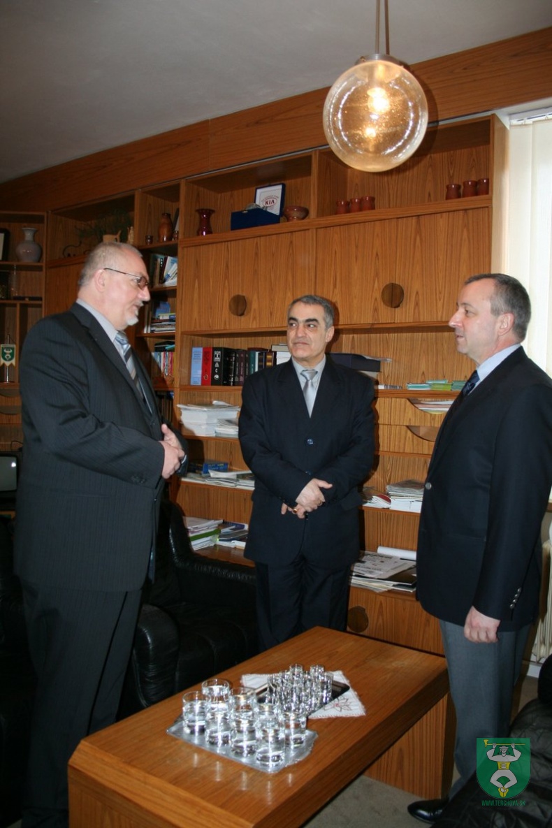 Georgi Pirinski v Terchovej 4