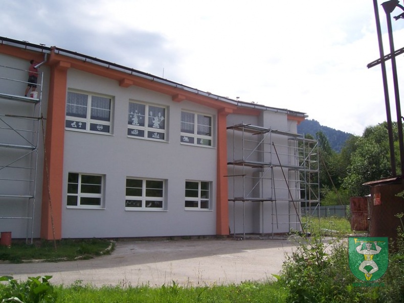 ZŠ s MŠ s novou fasádou 15