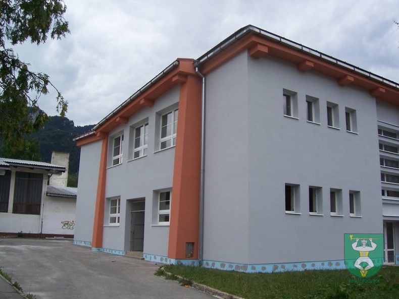 ZŠ s MŠ s novou fasádou 9