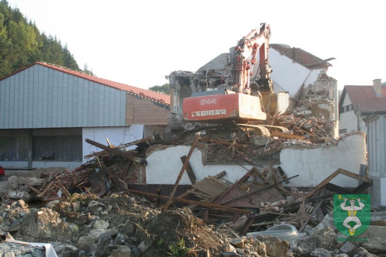 Lidl + zbrojnica 27