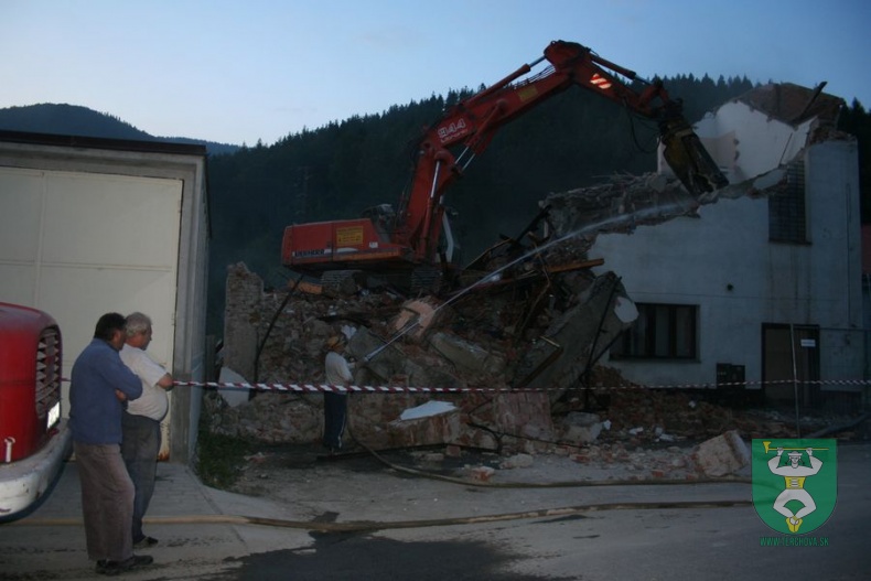 Lidl + zbrojnica 22