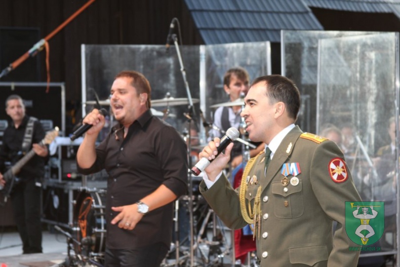 Kalinka & Desmod 132