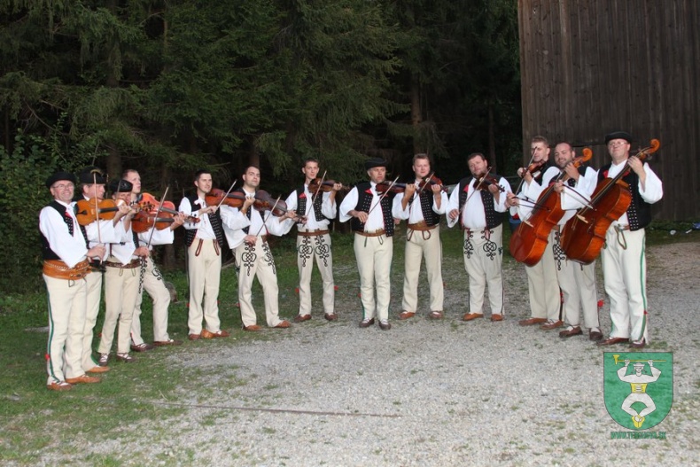 Kalinka & Desmod 147