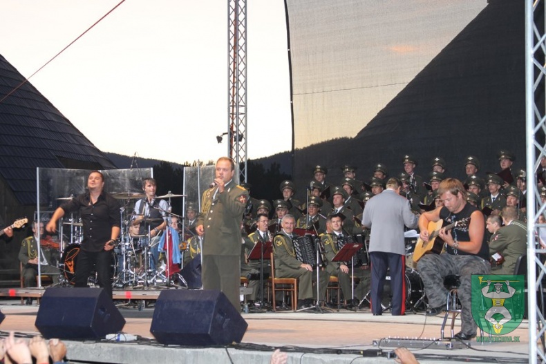 Kalinka & Desmod 152