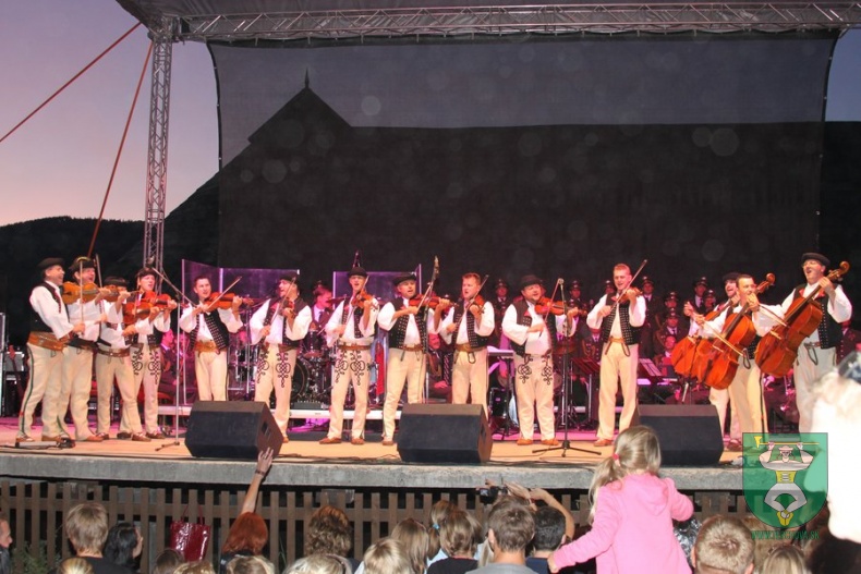 Kalinka & Desmod 170