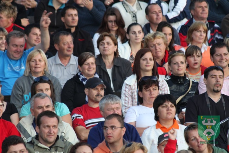 Kalinka & Desmod 141