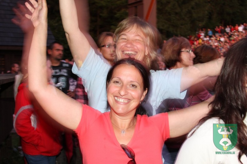 Kalinka & Desmod 160