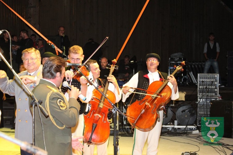 Kalinka & Desmod 179