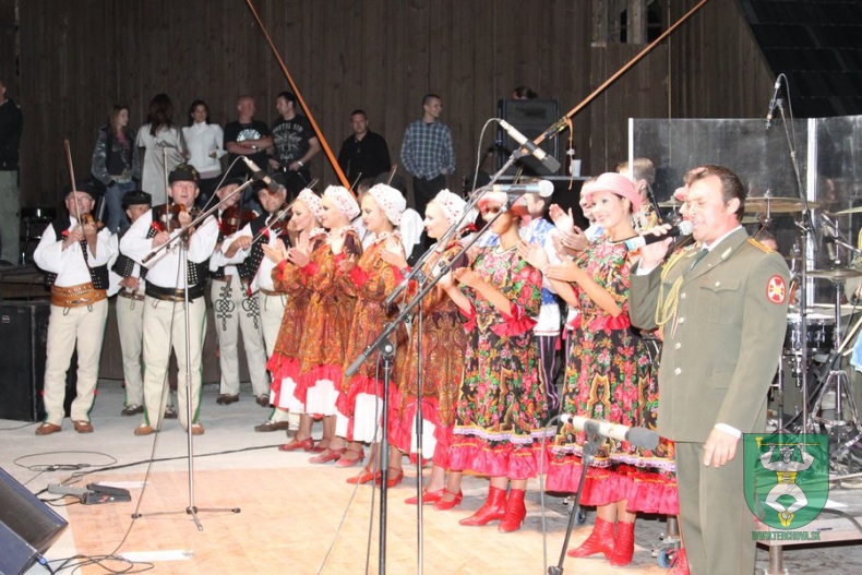 Kalinka & Desmod 196