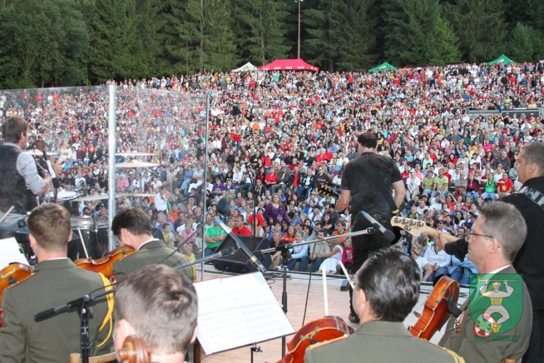 Kalinka & Desmod 127