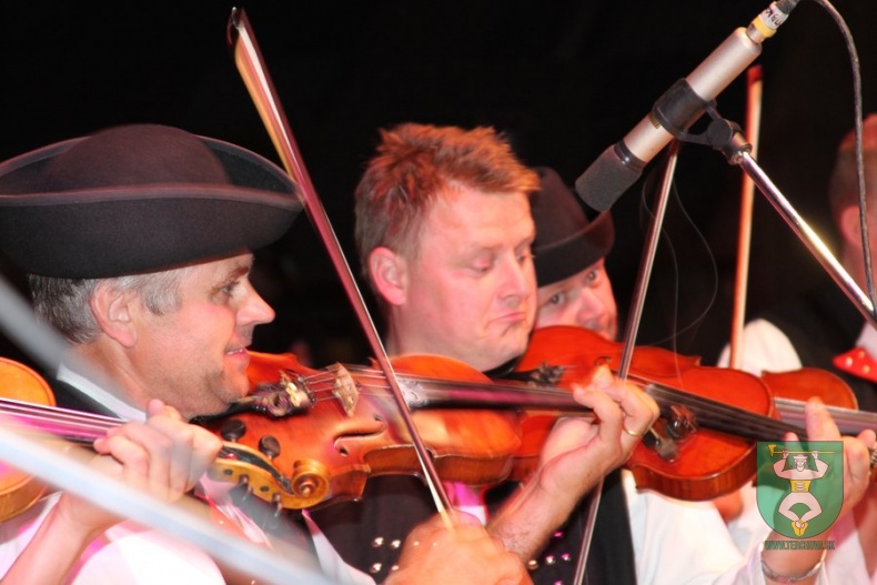 Kalinka & Desmod 167