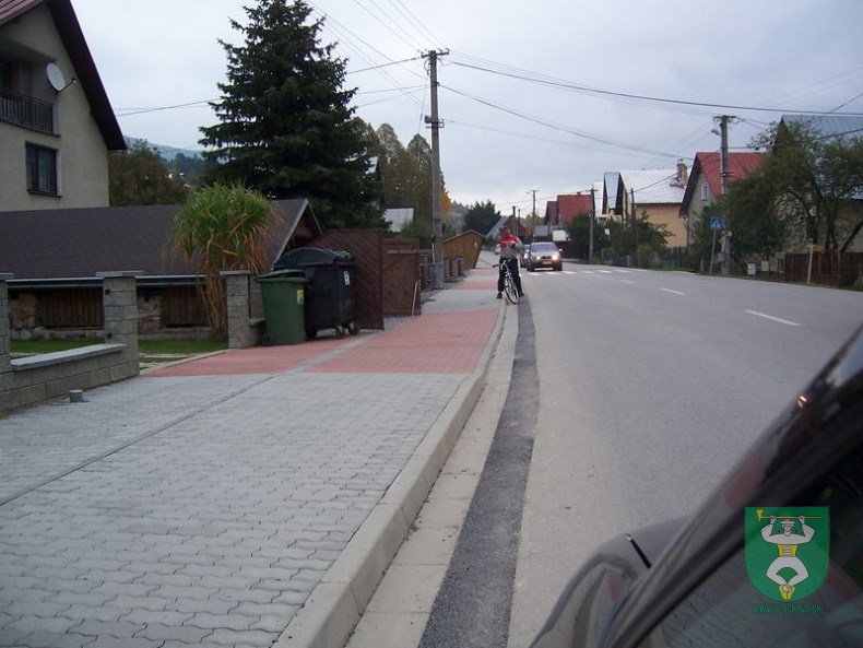 Chodník 4