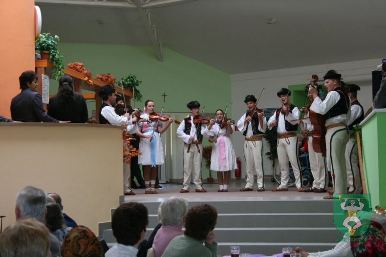 Úcta k starším 2009 7