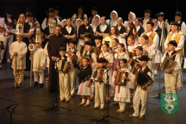 Jasličková pobožnosť 2007 v SND 1