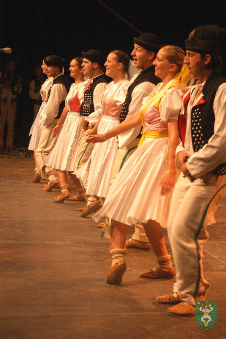 Verní terchovským tradíciam 44