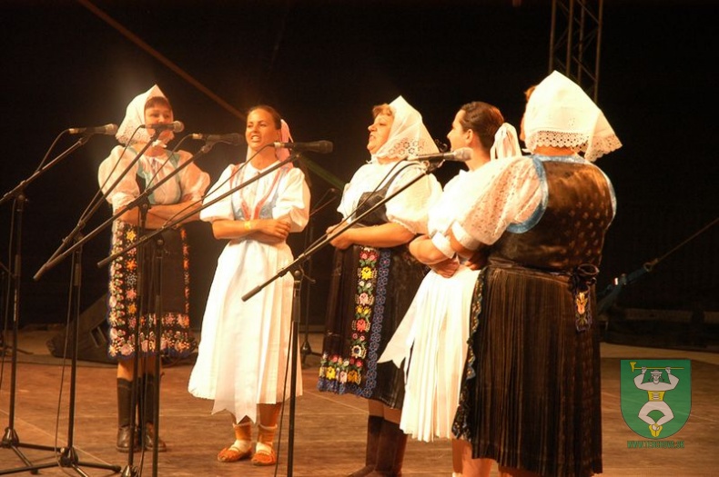 Verní terchovským tradíciam 33