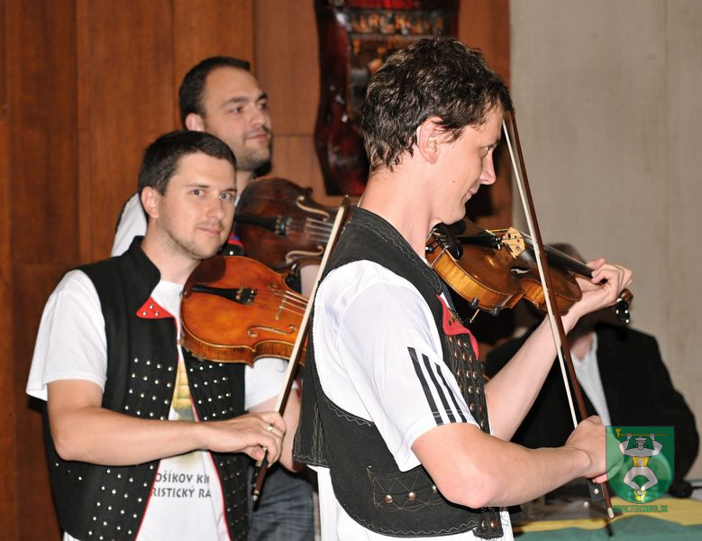 CMD 2010 36