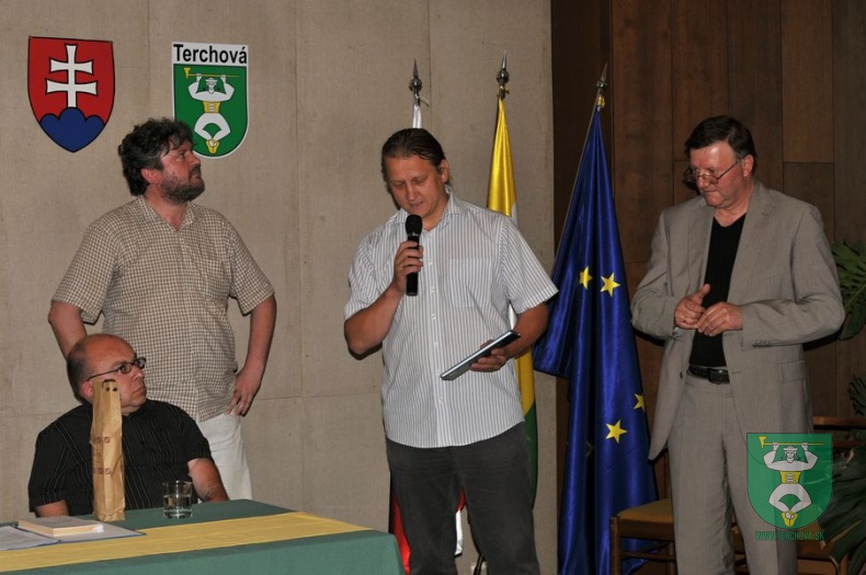 CMD 2010 32