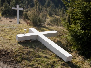 Krížova cesta 19