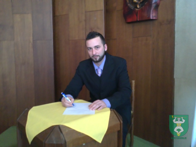 Poslanci a starosta 2