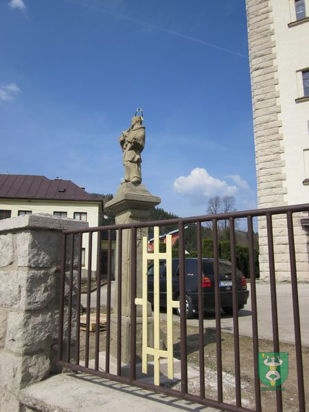 Sv. Ján Nepomucký s 9