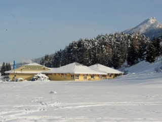 Terchovú prikryla biela perina-14