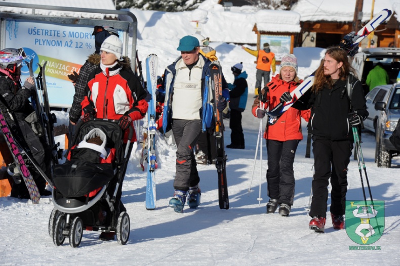 Terchovú prikryla biela perina-4