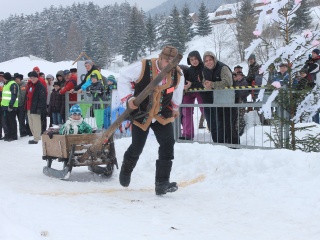 Preteky gazdovských koní-105