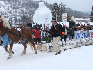 Preteky gazdovských koní-144