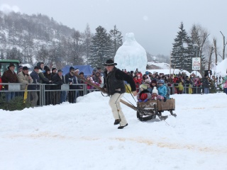 Preteky gazdovských koní-112