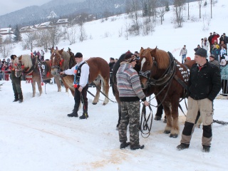 Preteky gazdovských koní-124