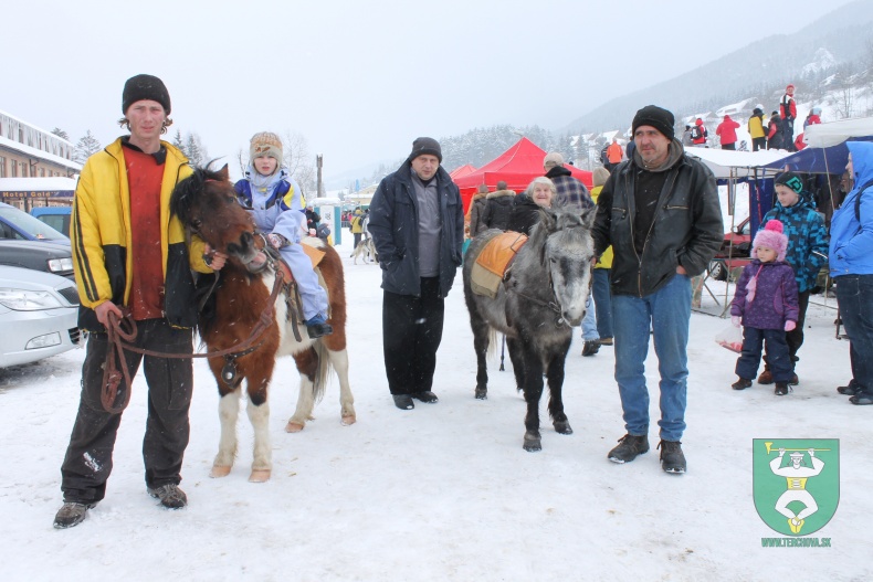 Preteky gazdovských koní-25