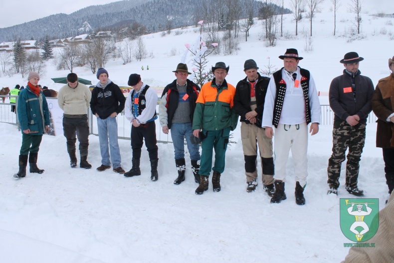 Preteky gazdovských koní-6