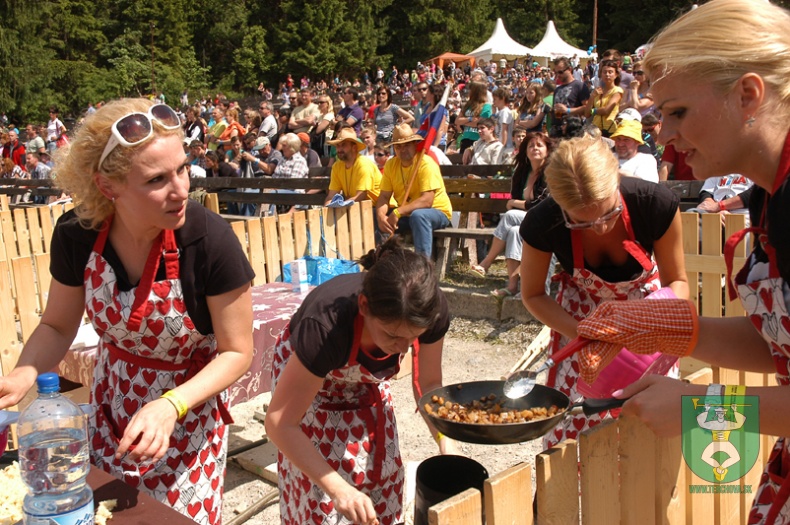 MS vo varení a jedení bryndzových halušiek 2012-32