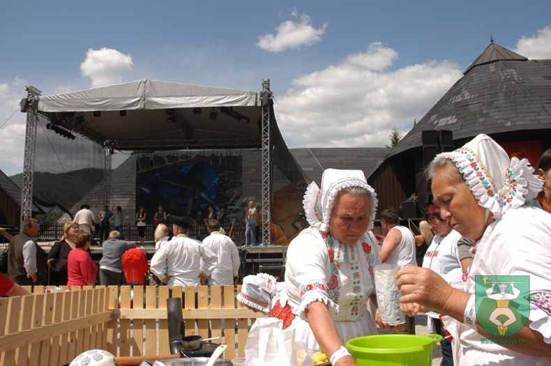 MS vo varení a jedení bryndzových halušiek 2012-27