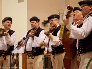 Jasličková pobožnosť 2012-54
