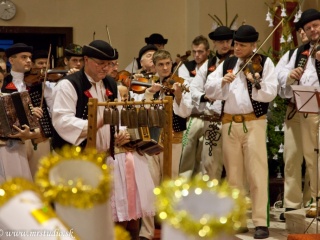 Jasličková pobožnosť 2012-60