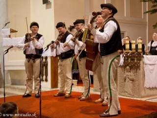 Jasličková pobožnosť 2012-53