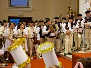 Jasličková pobožnosť 2012-52