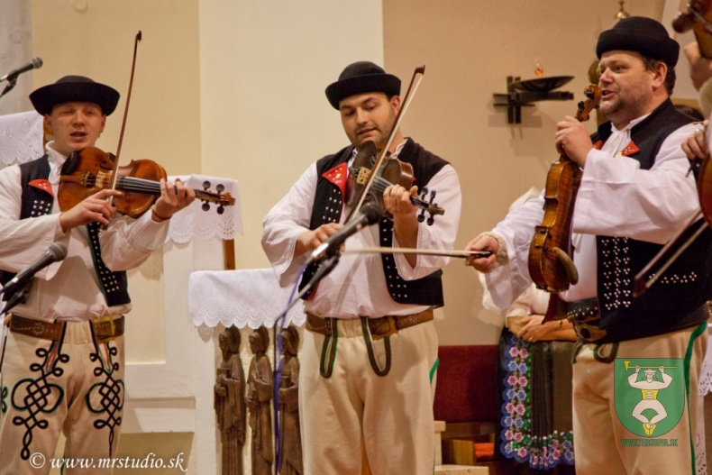 Jasličková pobožnosť 2012-56