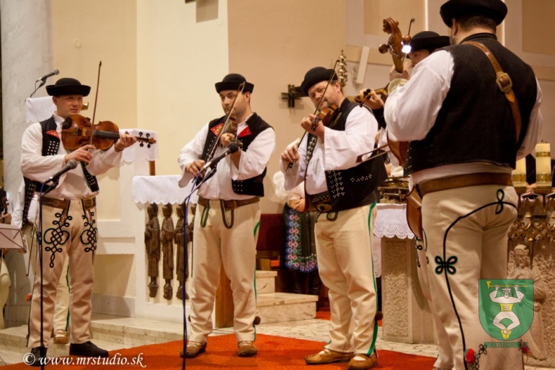 Jasličková pobožnosť 2012-55