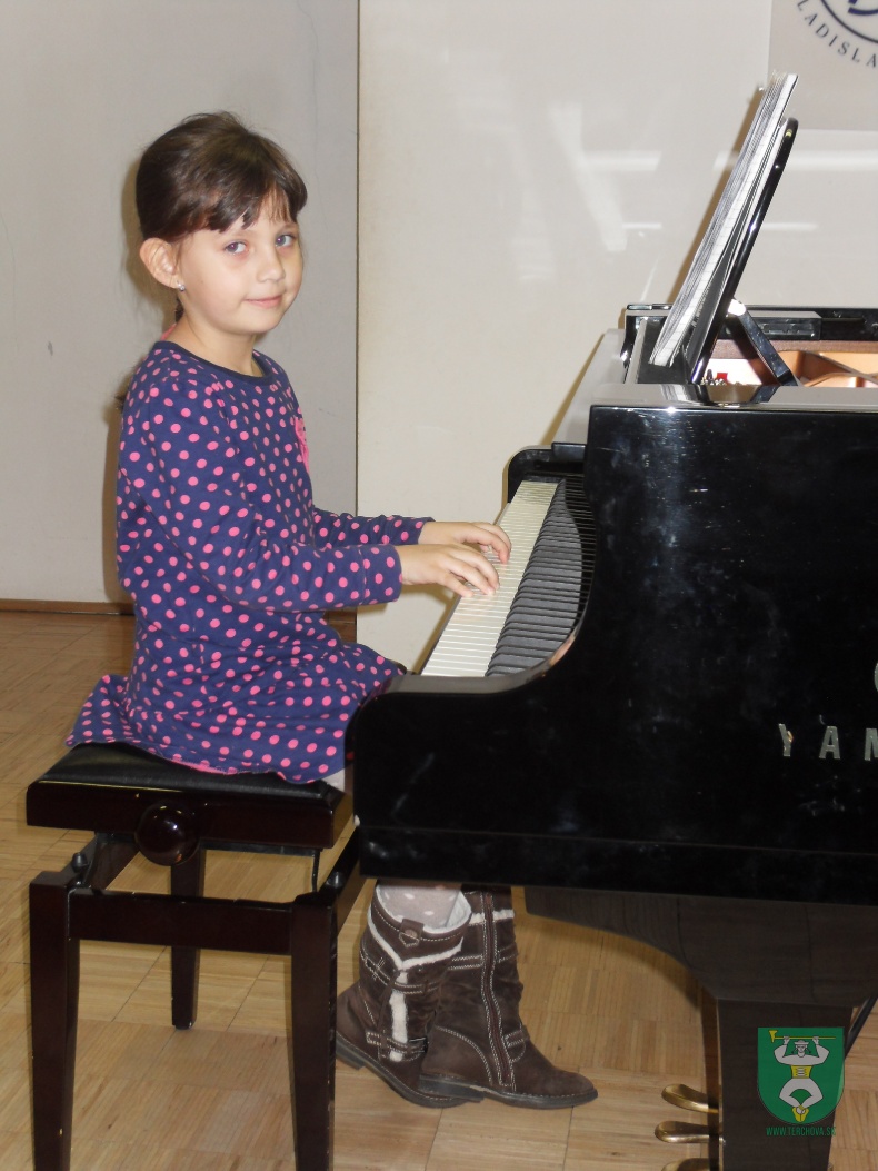 Klaviristi ZUŠ L. Árvaya-5