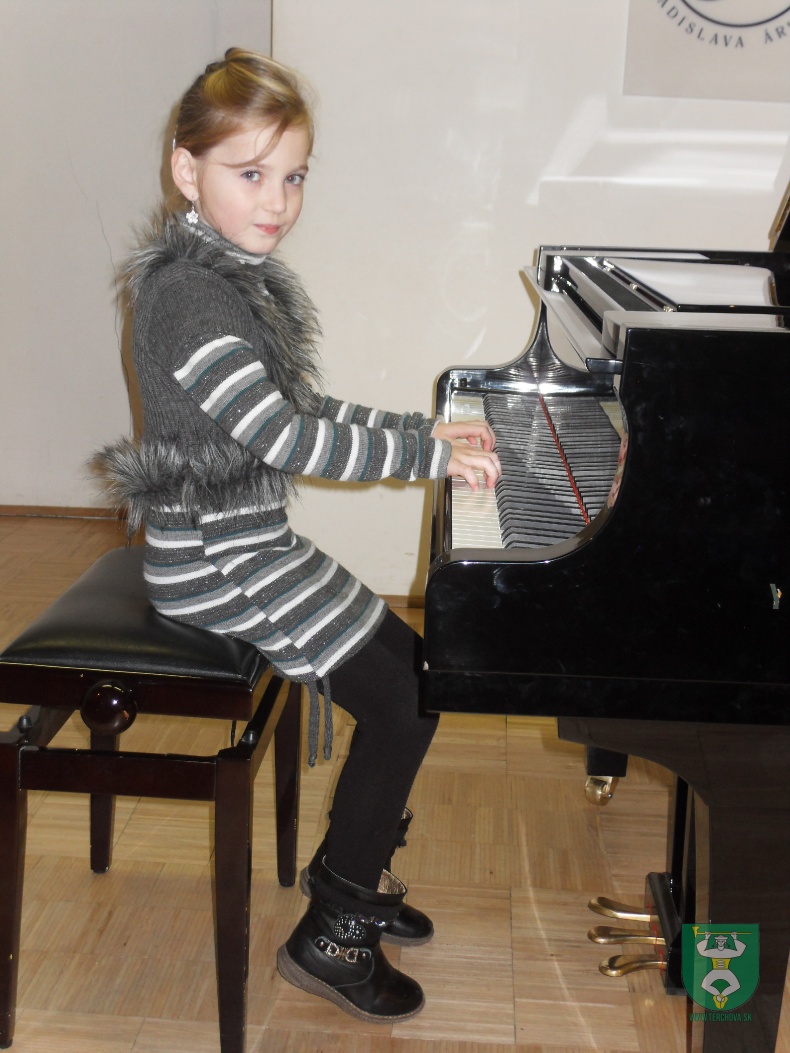 Klaviristi ZUŠ L. Árvaya-6