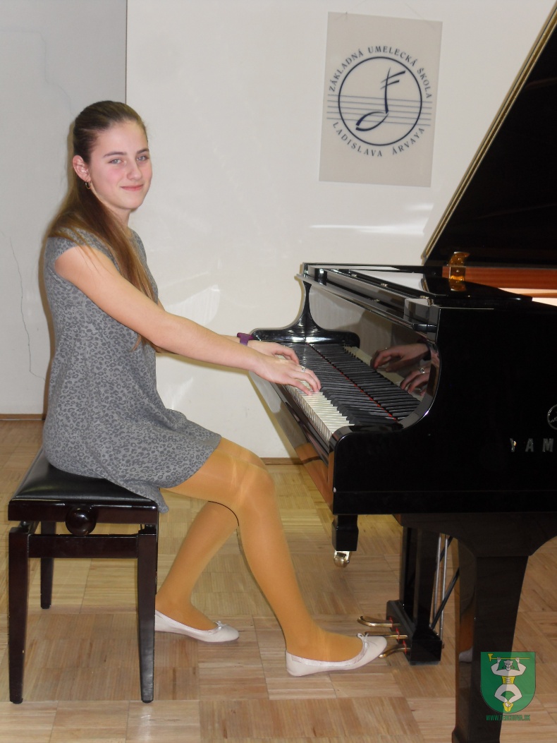 Klaviristi ZUŠ L. Árvaya-14