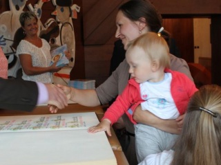 Privítavie detí do života 2013-23