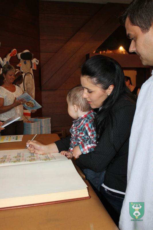 Privítavie detí do života 2013-14